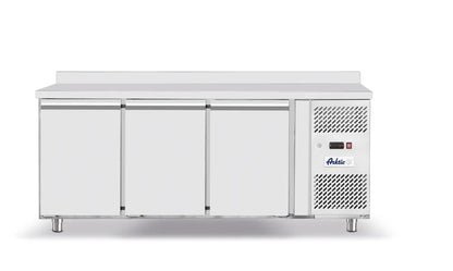Kühltheke dreitürig 420 L, Arktic, Profi Line, GN 1/1, 420L, 230V/400W, 1795x700x(H)879mm