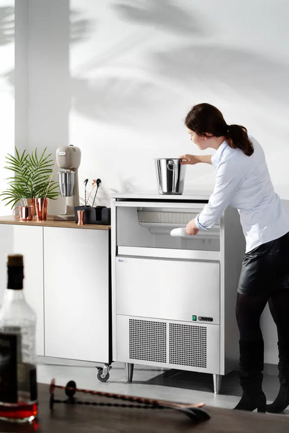 Eiswürfelbereiter, Arktic, 220V/900W, 730x600x(H)1136mm
